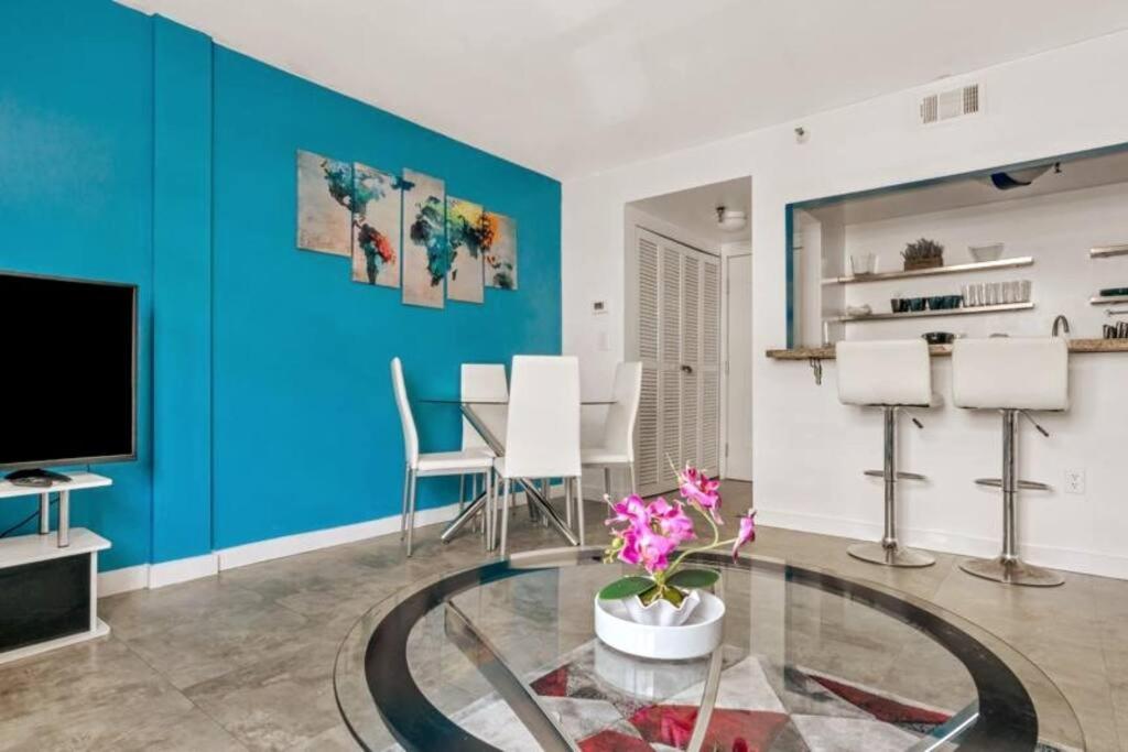 Amazing Apartment In South Beach, Ocean Drive Miami Beach Exterior photo