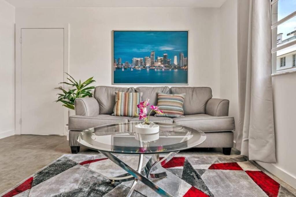 Amazing Apartment In South Beach, Ocean Drive Miami Beach Exterior photo