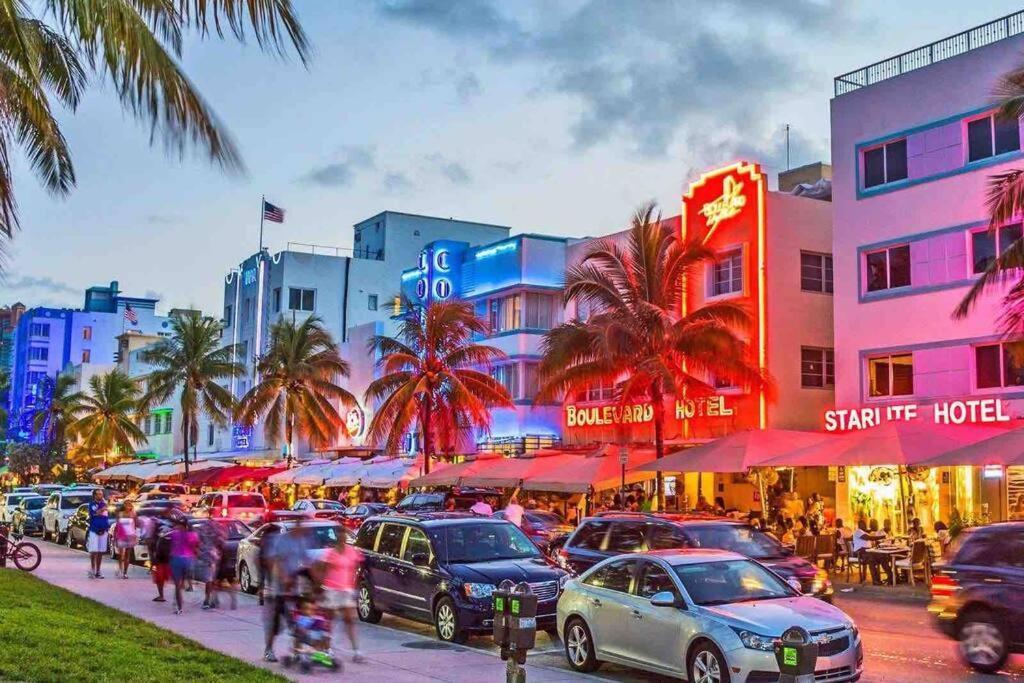Amazing Apartment In South Beach, Ocean Drive Miami Beach Exterior photo