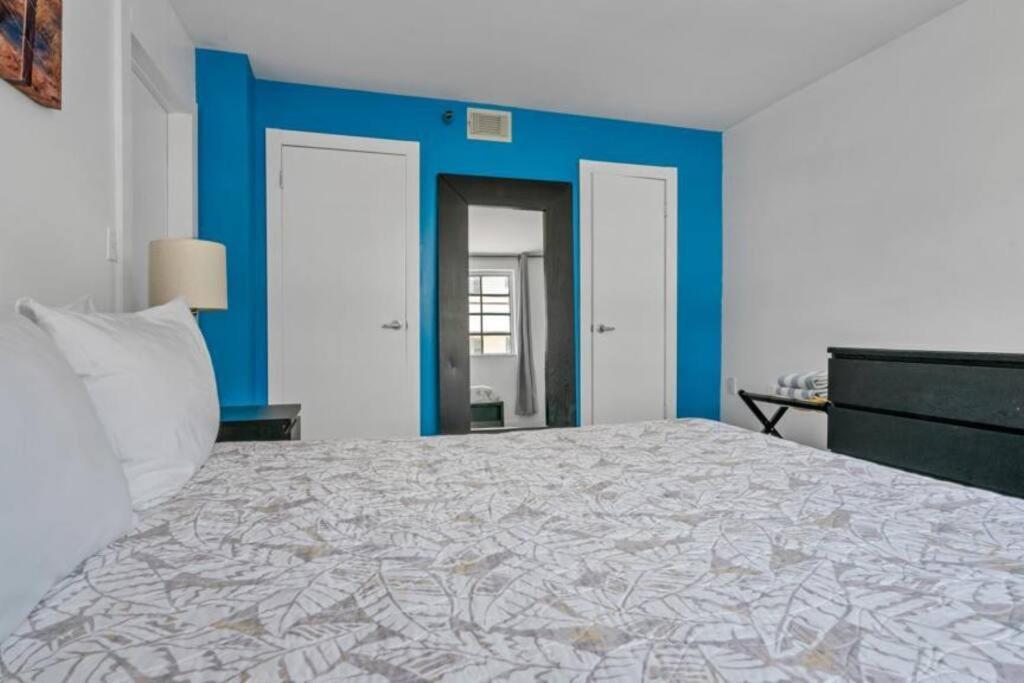 Amazing Apartment In South Beach, Ocean Drive Miami Beach Exterior photo